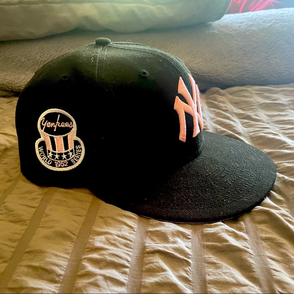 New York Yankees NE Fitted Hat